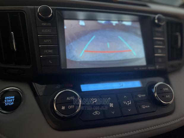 Toyota RAV4 XLE AWD (2.5L 4cyl 6A) 2017 Black