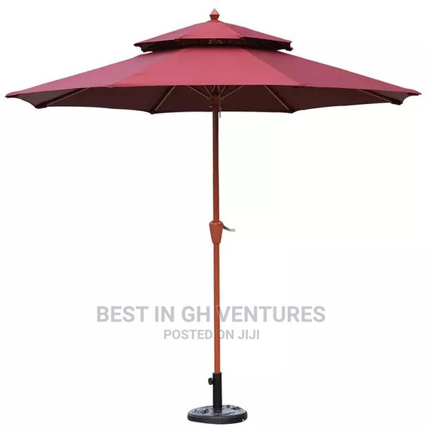 Beautiful Christmas Party Umbrellas · Photo 2
