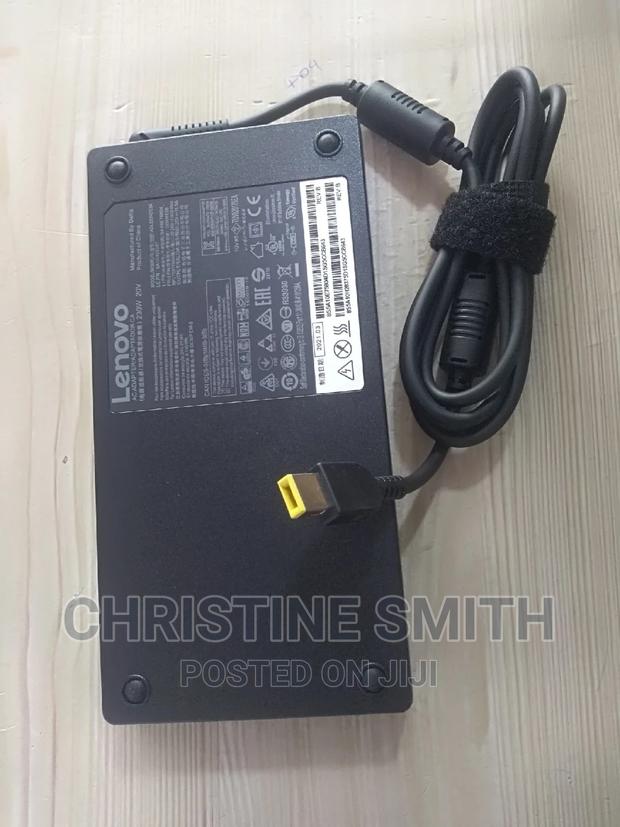 Lenovo USB Charger 230w · Photo 4