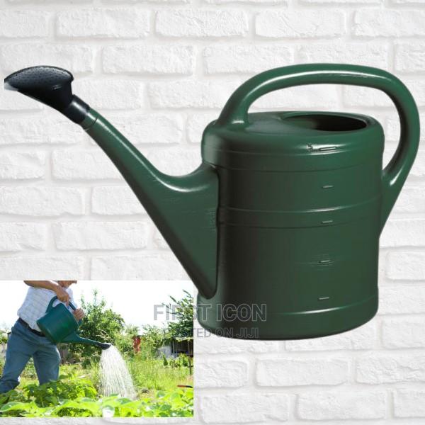 Plastic Watering Can · Photo 2