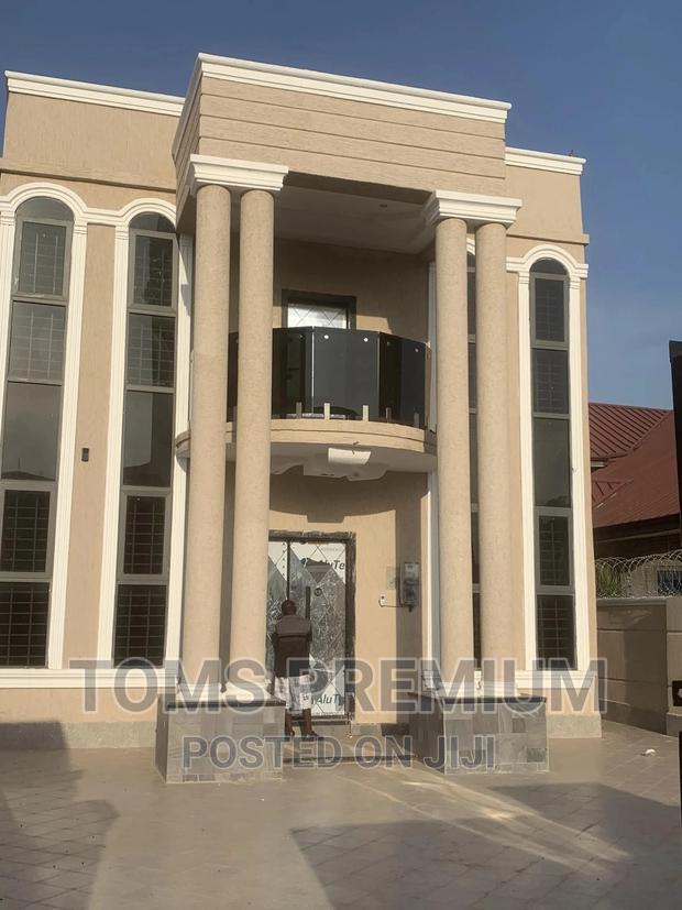 4bdrm Duplex in Legon Hills, Ashaley Botwe for Sale · Photo 2