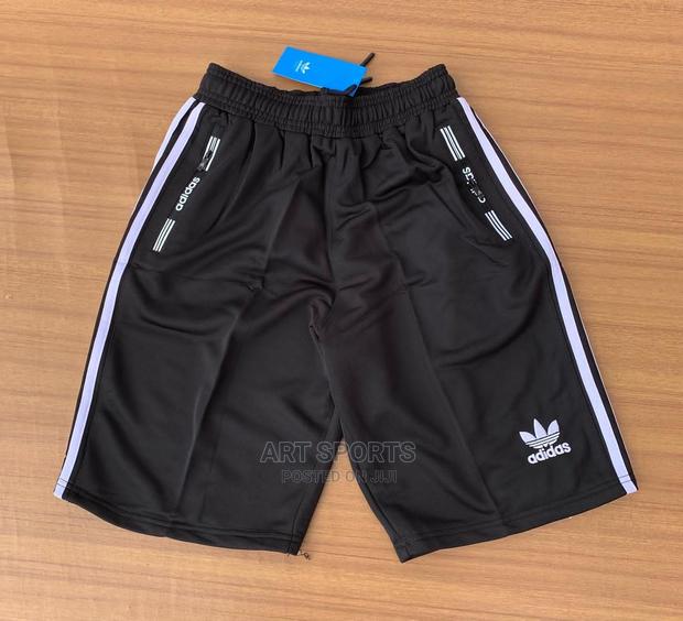 Adidas Shorts for Workout · Photo 3