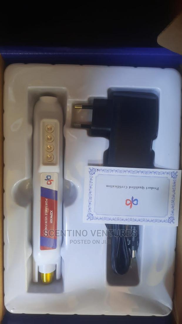 Portable Vein Finder · Photo 4