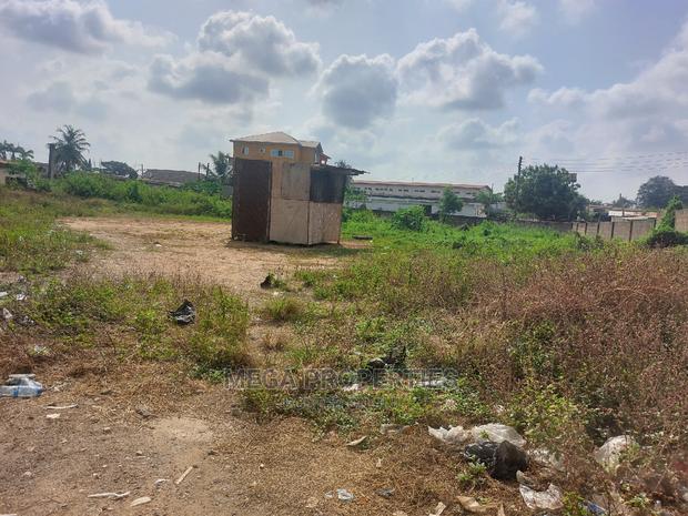 2 and Half Plot of Land for Sale in Tesano · Photo 4