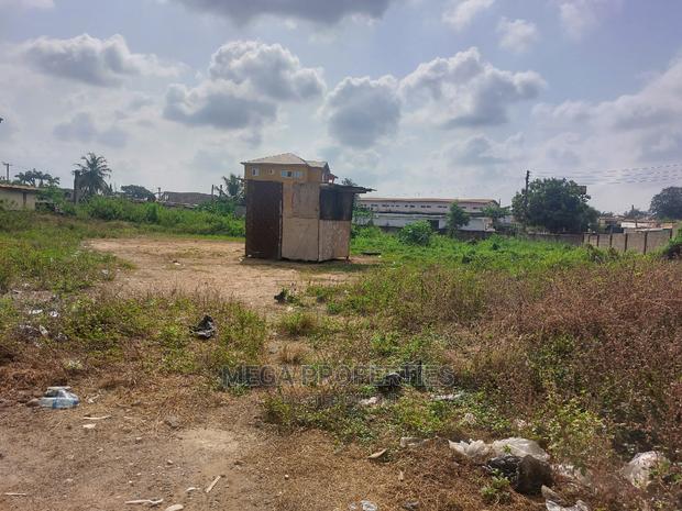 2 and Half Plot of Land for Sale in Tesano · Photo 2