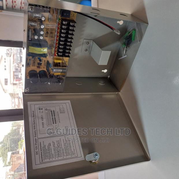 12V 10A CCTV Backup Power Supply · Photo 4