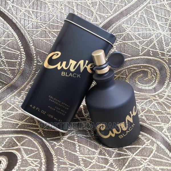 Liz Claiborne Curve Black Cologne · Photo 4