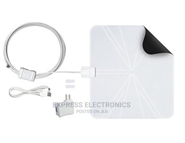 Winegard Flatwave Amped — Best Amplified Indoor TV Antenna · Photo 2