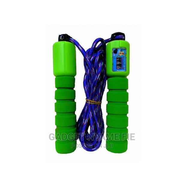 Adjustable Professional Skipping Rope With Counter · Photo 3