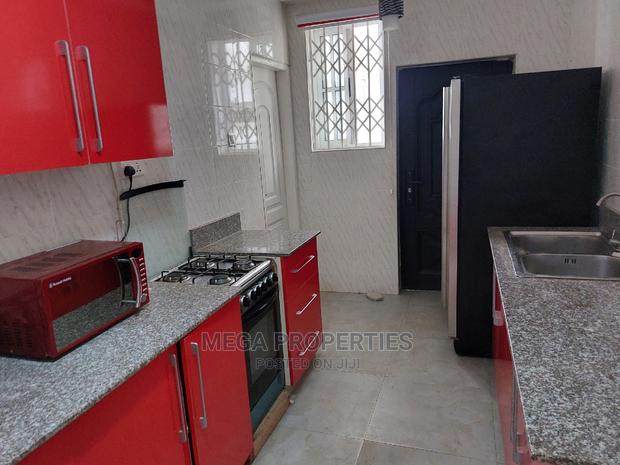 Daily 2beds Furnished in Lapaz Race Course · Photo 3