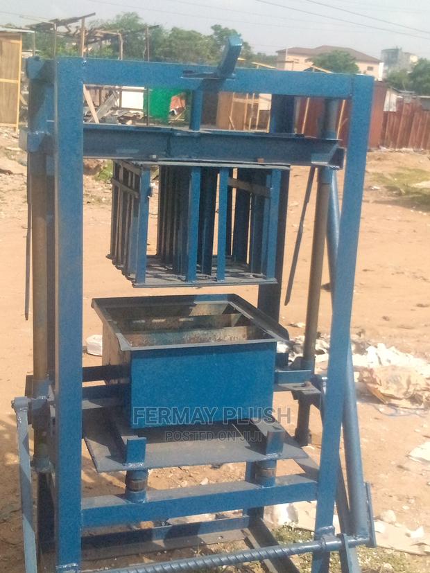 Solid Concrete Block Machines for Sale · Photo 4