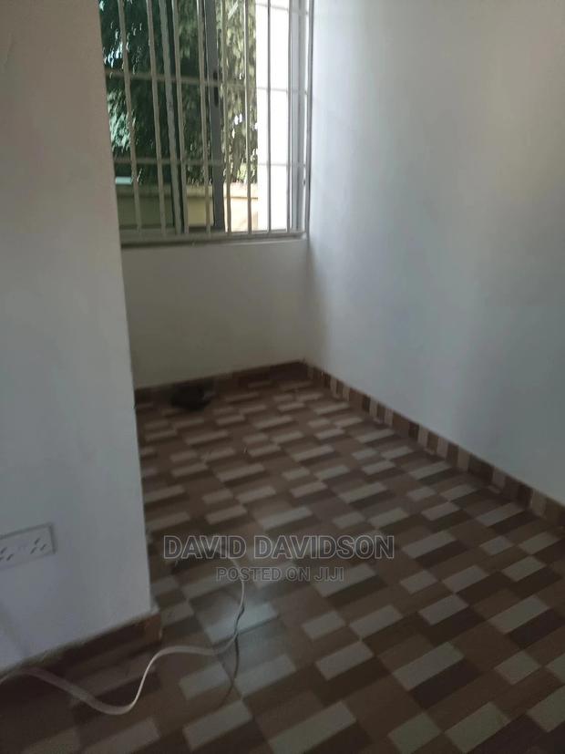 Mini Flat in Chamber And Hall, Tema Metropolitan for rent · Photo 1