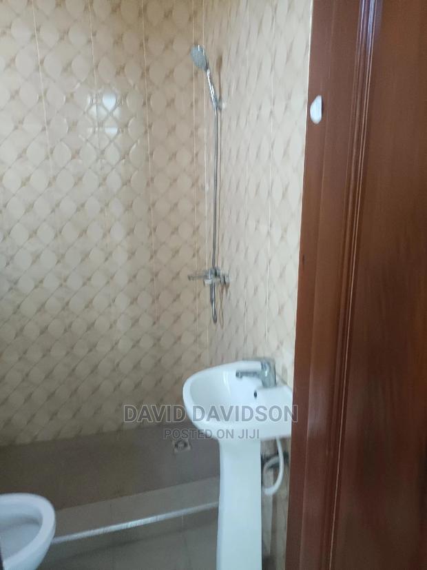 Mini Flat in Chamber And Hall, Tema Metropolitan for rent · Photo 3