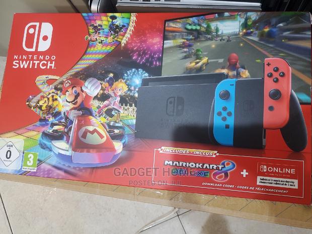 Nintendo Switch Normal photo 3