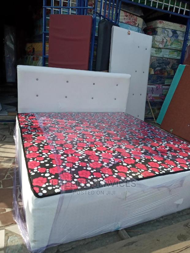 Nice Strong Bed # Queen Size