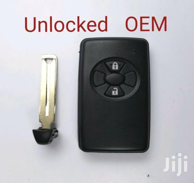 Toyota New Smart Car Key Push to Start photo 2