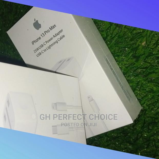 The Best iPhone Type-C Charger · Photo 2