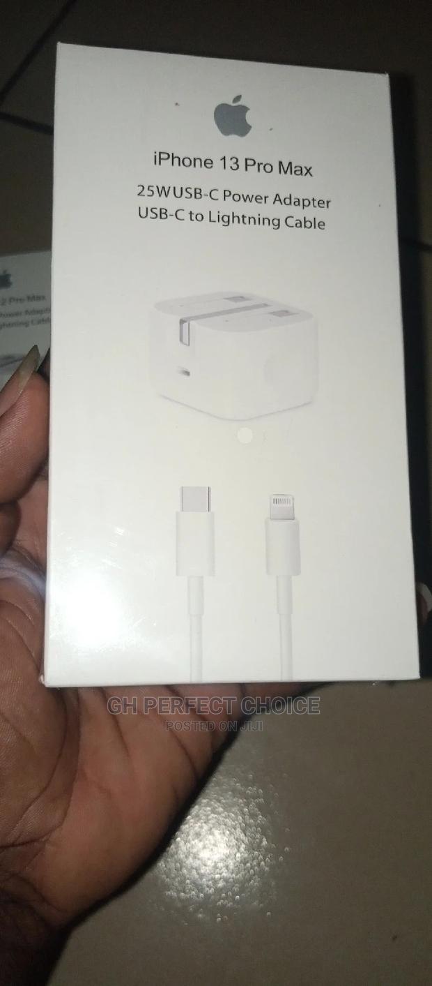 Buy the Highest Grade Type C iPhone Charger · Photo 2