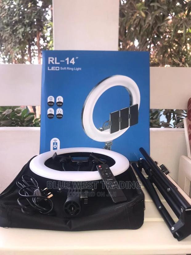 Ring Light (Rl 14 Inches) · Photo 4