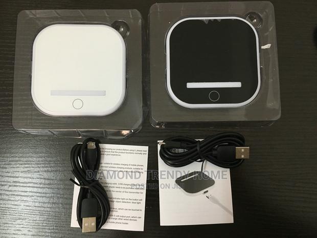 Universal Wireless Mobile Has Phone Charger. · Photo 4