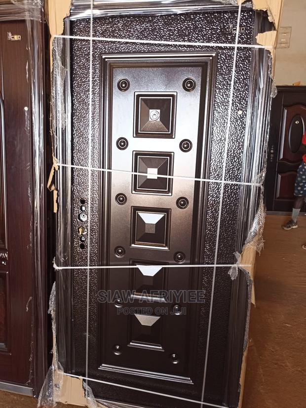German Technology Doors Sed · Photo 2