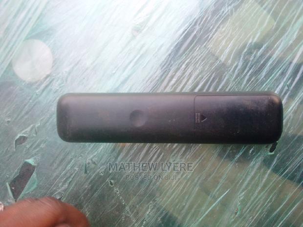 Original Home Use Hisense Remote Smart Tv photo 2