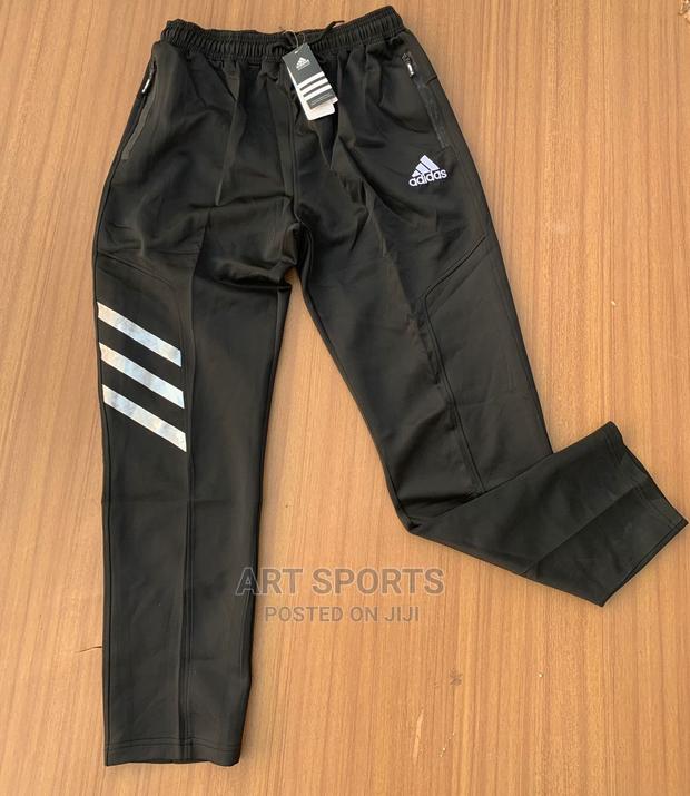 Adidas Jogger · Photo 3