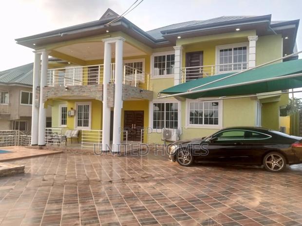 4bdrm House in Pokuase for Sale · Photo 2