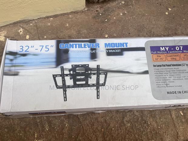 Full Articulating 180 Degrees Adjustable Led Tv Bracket · Photo 2