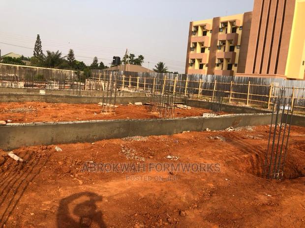 Retaining Wall/Lift/Ground Formworks/Footings/Marine/Woods