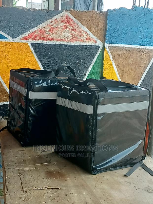 Quality Waterproof Delivery Bags · Photo 4