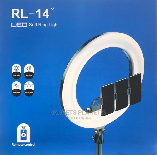 Led Fill Ring Light With Remote Cont. And Tripod Stand - 14” · Photo 4