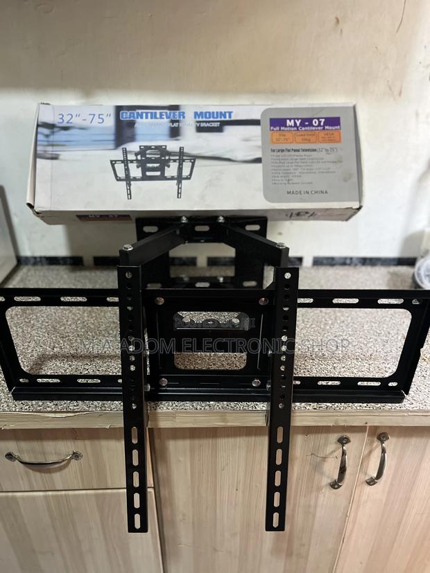 Movable Tilting Wall Mount 32”-75” · Photo 2