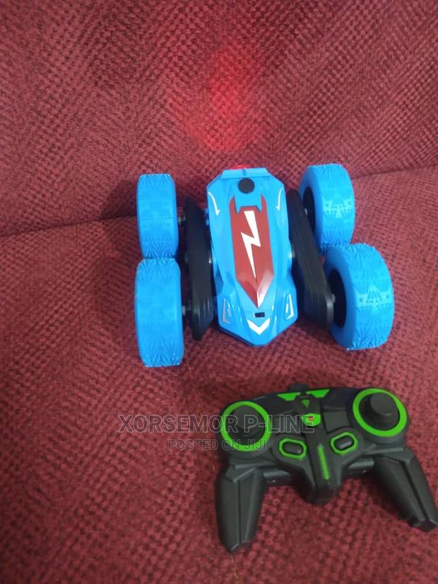 360° Remote Control Car · Photo 3