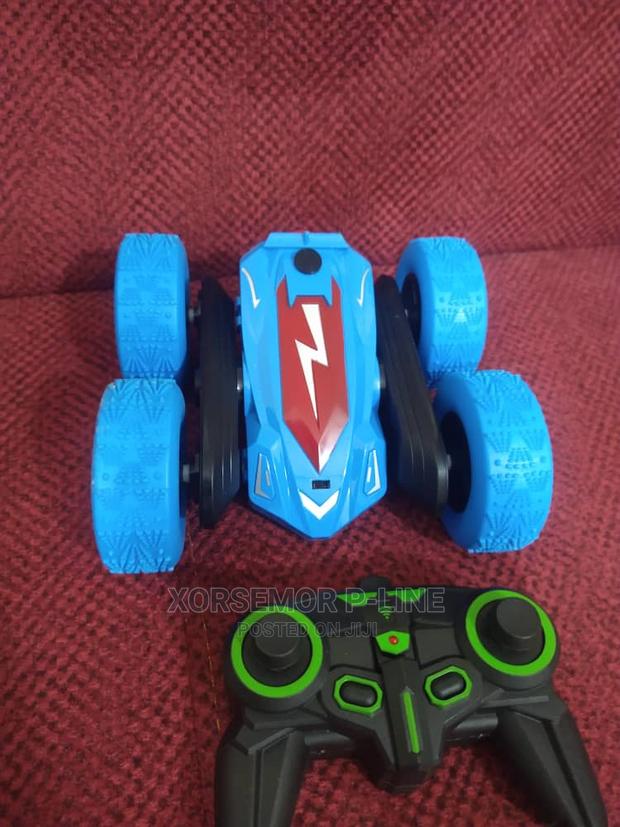 360° Remote Control Car · Photo 4