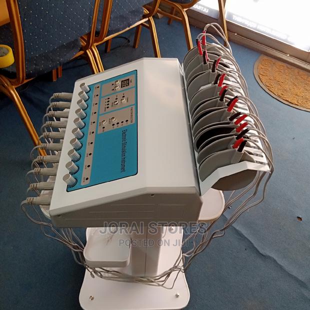 Physio Therapy Machine With Trolley · Photo 4
