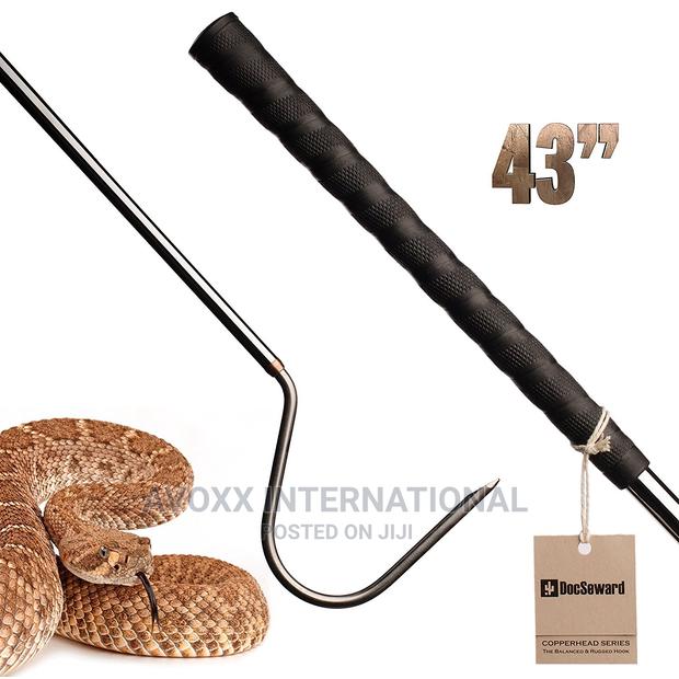 Docseward Snake Hook, for Catching, or Controlling Snakes · Photo 3