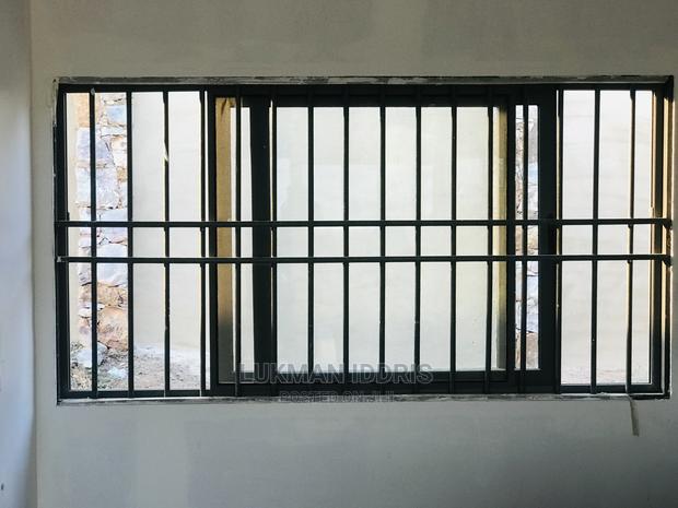 Burglarproof photo 6