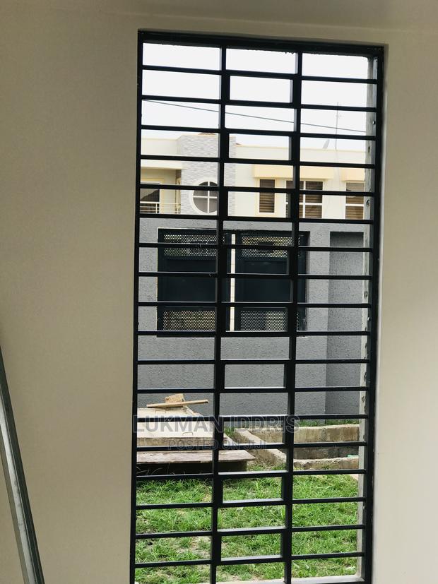 Burglarproof photo 10