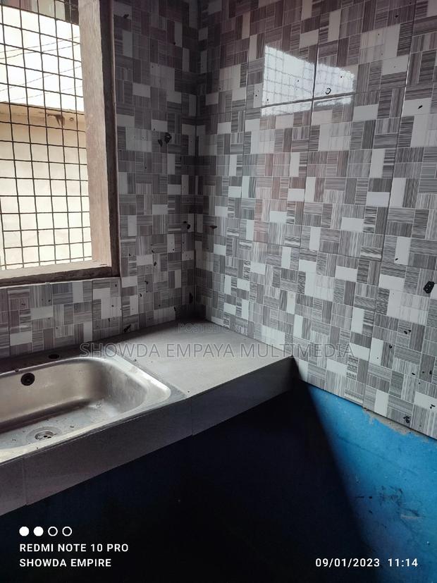 1bdrm House in Showda Empire, Kwashieman for rent · Photo 4