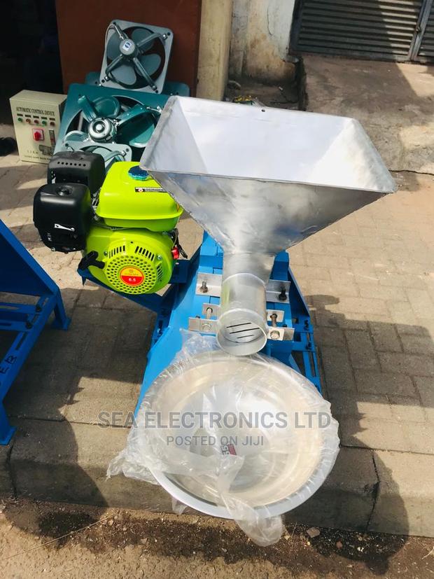 Powerful Fufu Pounding Machines · Photo 2