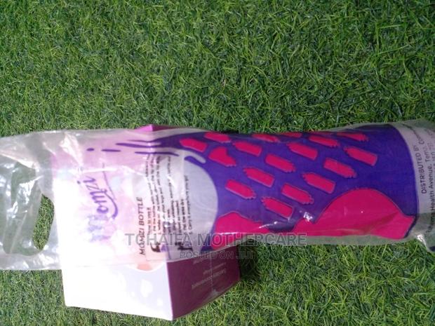 Momzi Bottle · Photo 2