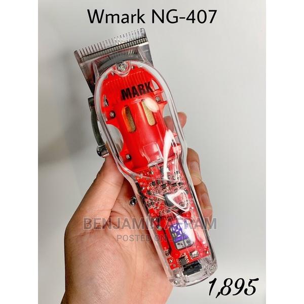 Rechargeable Transparent Cordless Barbering Machine · Photo 4