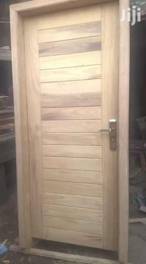Wooden Doors · Photo 2