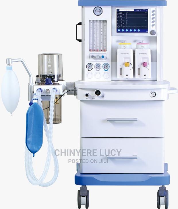 Anesthesia Machine 2 Vaporizer · Photo 2