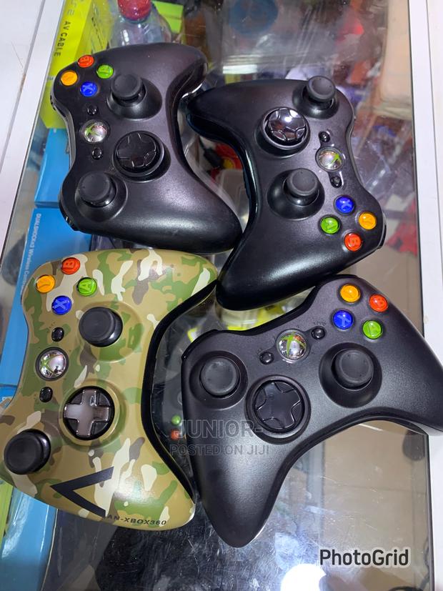 Xbox 360 Used Pads · Photo 2