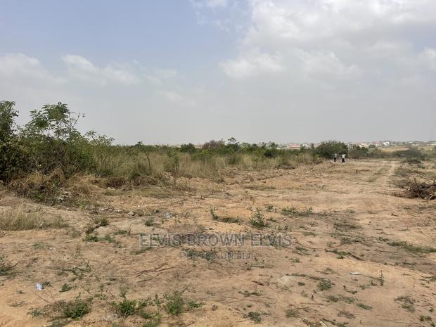 Buy a Genuine Plot of Land for Sale at West Trasacco · Photo 3