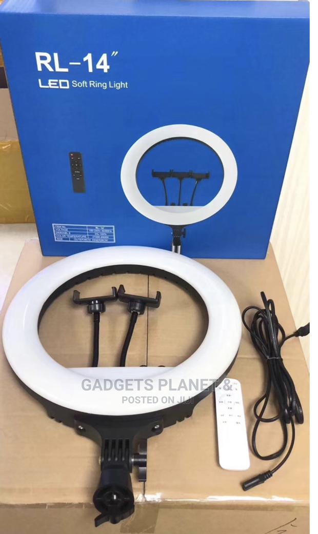 Led Fill Ring Light With Remote Cont. And Tripod Stand - 18” · Photo 4
