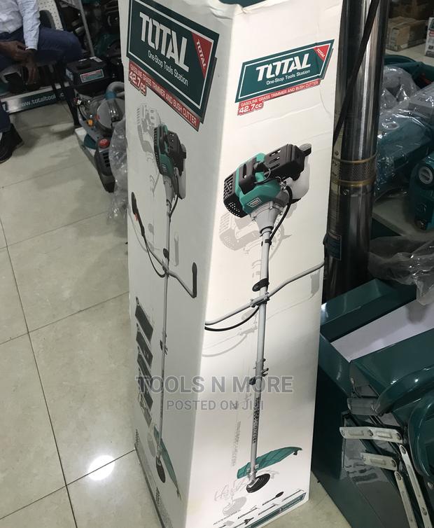 Total Gasoline Grass Trimmer And Brush Cutter · Photo 4