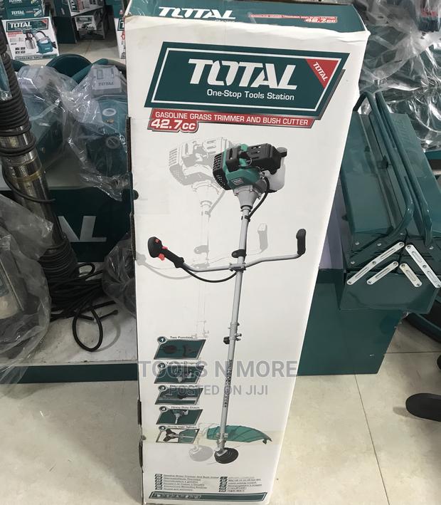 Total Gasoline Grass Trimmer And Brush Cutter · Photo 3